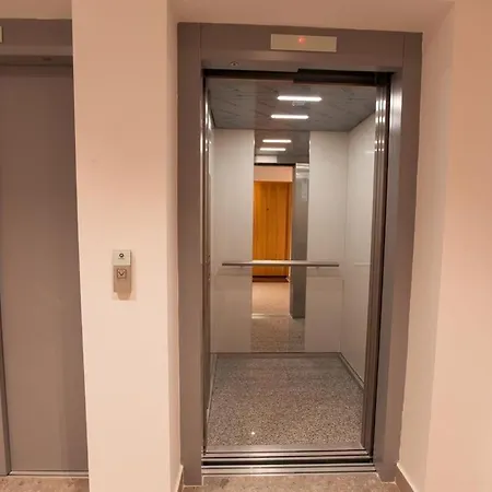 Escape Retreat I 1 Bedroom With Parking Apartment Bucharest