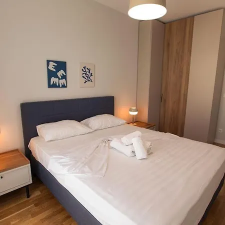 Escape Retreat I 1 Bedroom With Parking Apartment