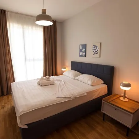 Escape Retreat I 1 Bedroom With Parking Apartment *