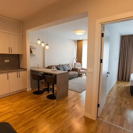 Escape Retreat I 1 Bedroom With Parking Βουκουρέστι